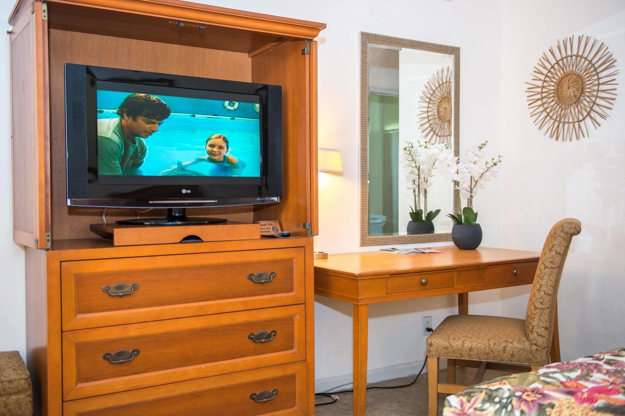 Shore Haven Resort Inn 로더데일-바이더시 외부 사진